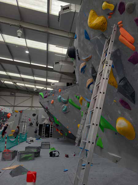 Round 3 - summer Boulder series