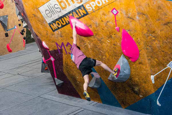 Summer Bouldering Comp