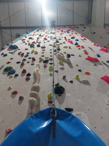 Winter Auto Belay League!