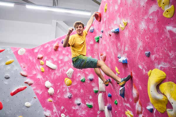 TCH Edinburgh X Our not-so-pro-climbing comp