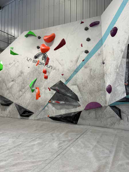Boulder UK Comp Wall 7th Aug Set
