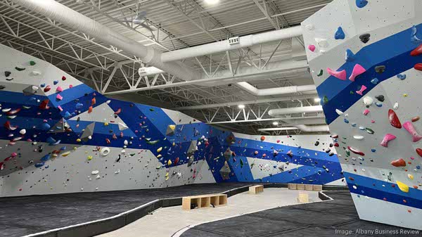 COMPETITION WALL