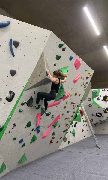 Women’s+ Comp!