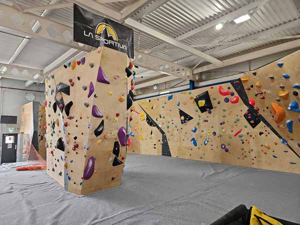 Summer Bouldering League